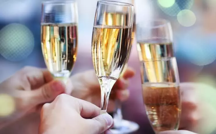 Cheers to a New Year and a Chance to Reflect on 2014