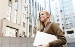 Simulation training: Types, applications, & benefits