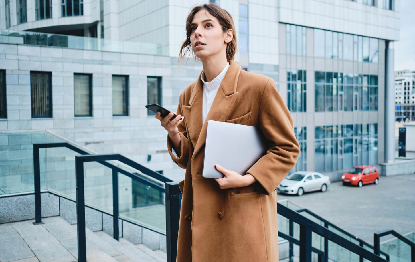 Onboarding training: Types & practical examples