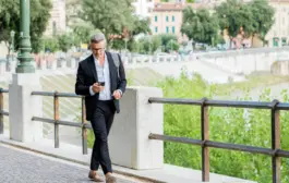 Automotive digital transformation: Examples & benefits
