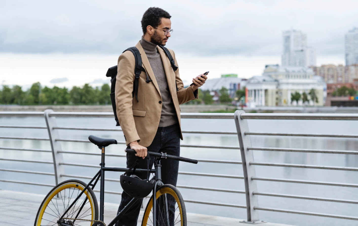 How to create a successful AI adoption strategy in 10 steps