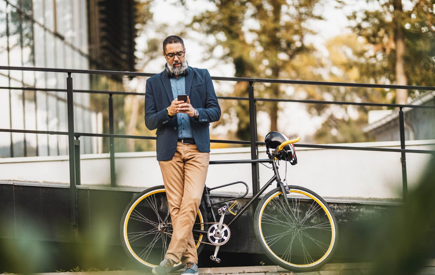 Social learning: Definition, benefits & strategies